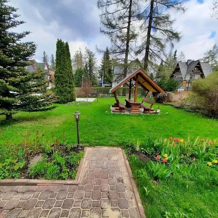 Проживание в семье Goscinne Kami *